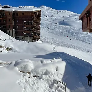 https://appartement-ski-aux-pieds-dans-residence-premium.hotels-rhonealpes.com
