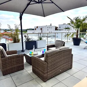 https://viasilvadoma-metro-parking-terrasse.inbrittany.com